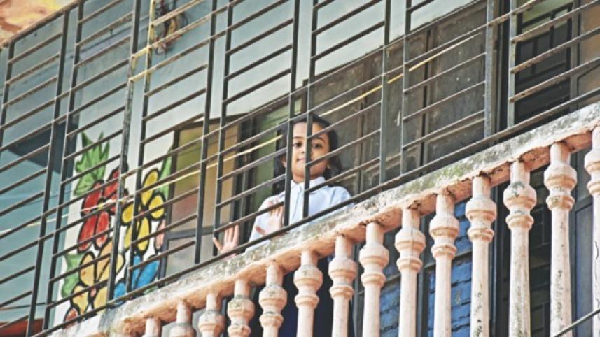 waiting_for_school_0.jpg