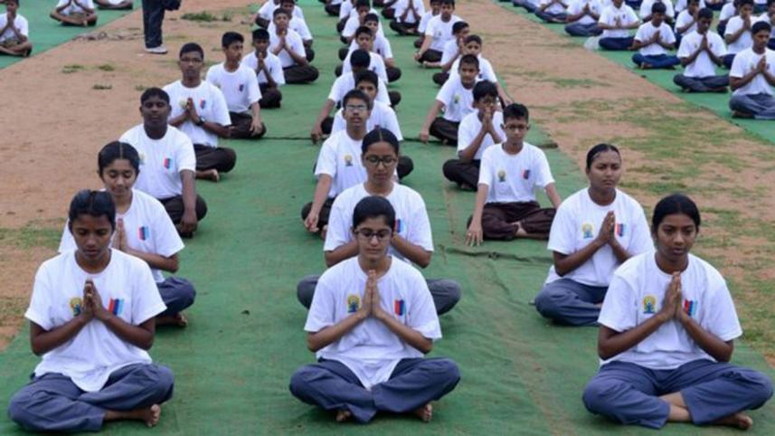 yoga-web.jpg