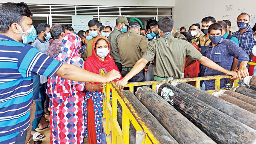 collect-oxygen-cylinders-procured.jpg