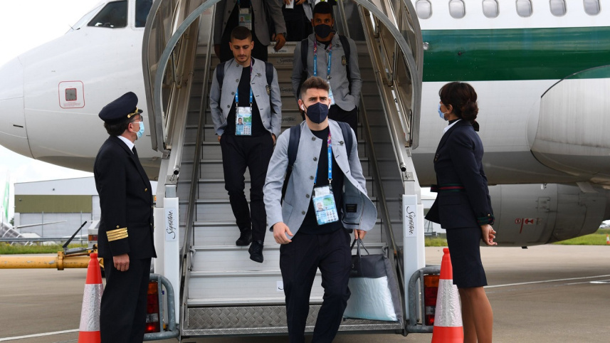 italy_players_in_london_0.jpg