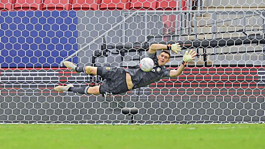 emiliano-martinez.jpg