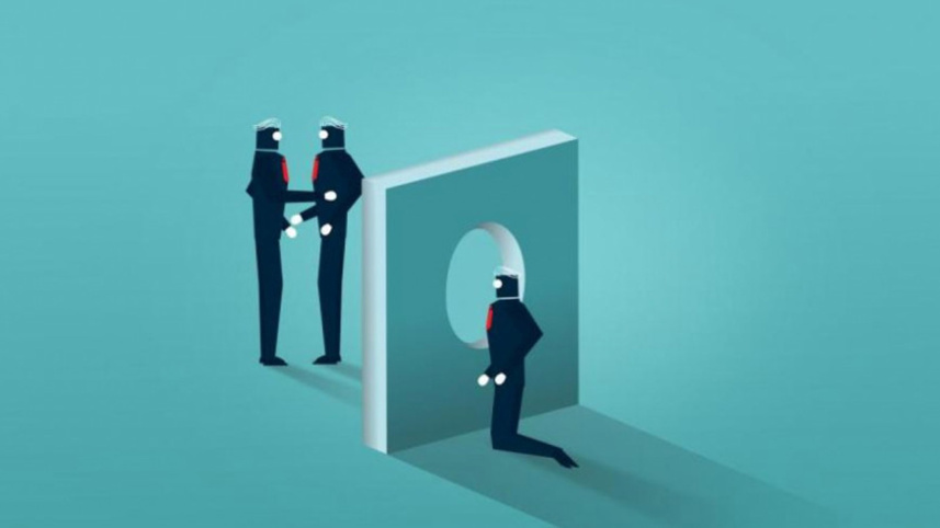 surveillance-society-vs-democracy.jpg