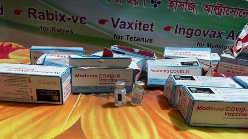 covid-19-vaccines-embezzled.jpg