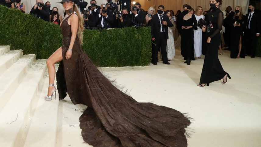 jennifer_lopez_1631590963689.jpg