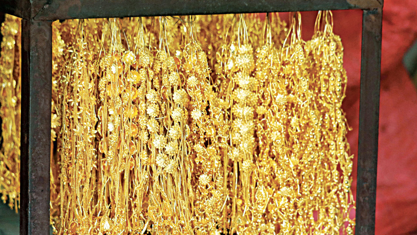imitation-jewellery-3.jpg