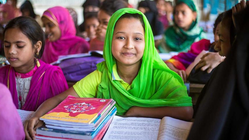 empowers-girls-digital-divide.jpg