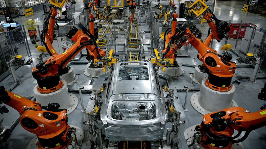 us-industrial-production-hit-pandemic-high-in-nov.jpg