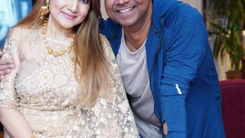tony_dias_and_his_wife.jpg