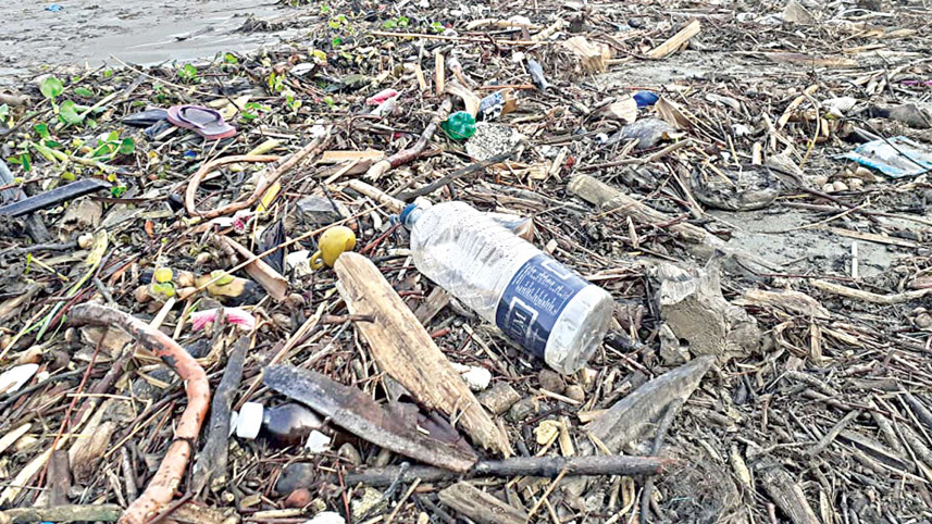 kuakata-plastic-pollution.jpg