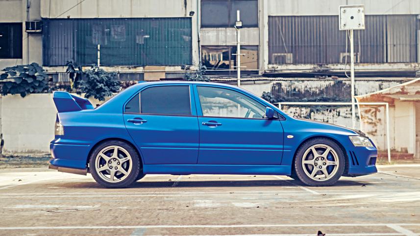 car1.jpg