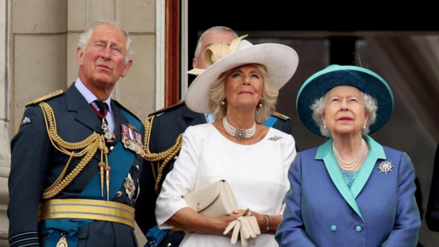 ac_royalfamily_060222.jpg