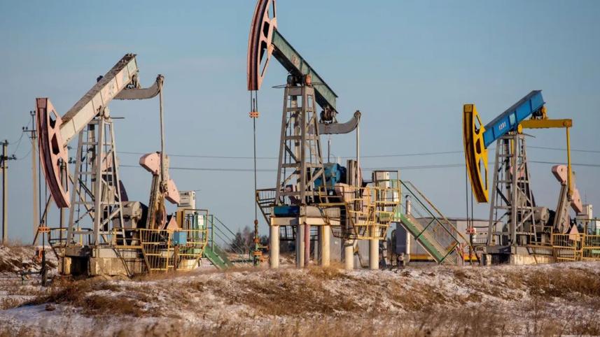 oil-steady-as-ukraine.jpg