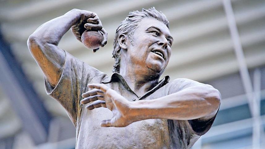 shane-warne-bust.jpg