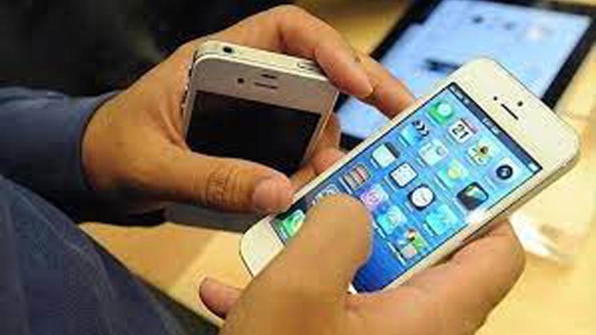 eu-extends-ban-on-mobile.jpg
