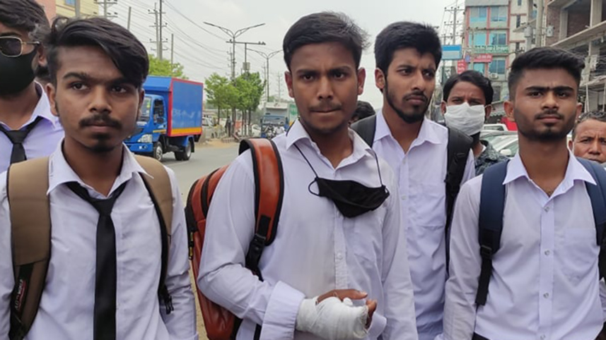 students_savar_web.jpg