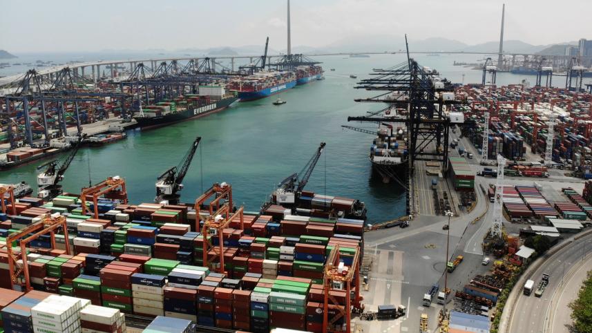 chinas-growth-under-threat.jpg