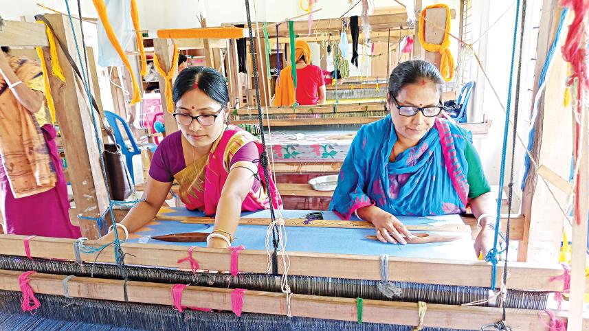 manipuri-clothing-1.jpg