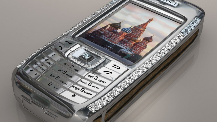 8_-_diamond_crypto_smartphone.jpg