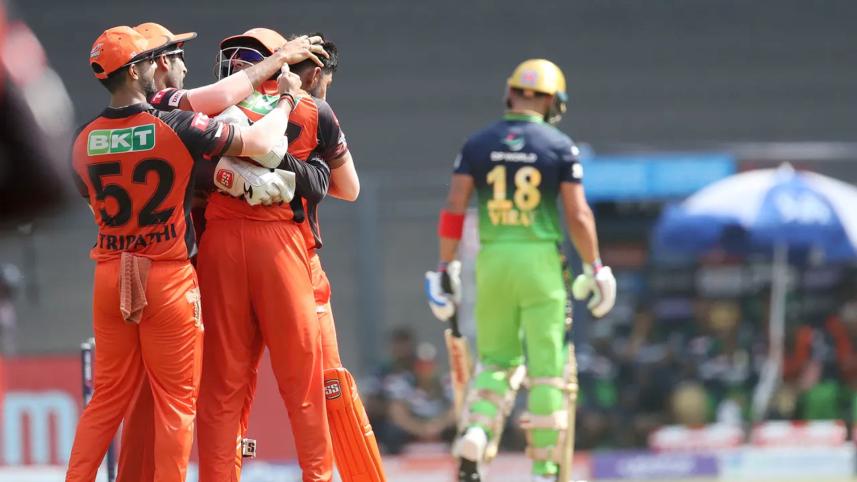 kohli_duck.jpg