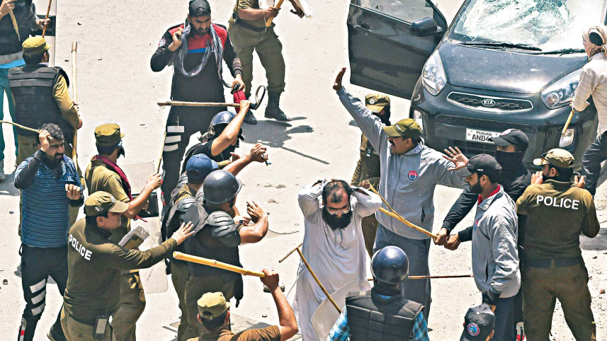 pak-pm-imran-rally.jpg