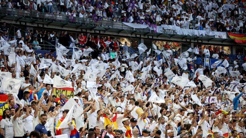 real_madrid_fans_in_paris.jpg