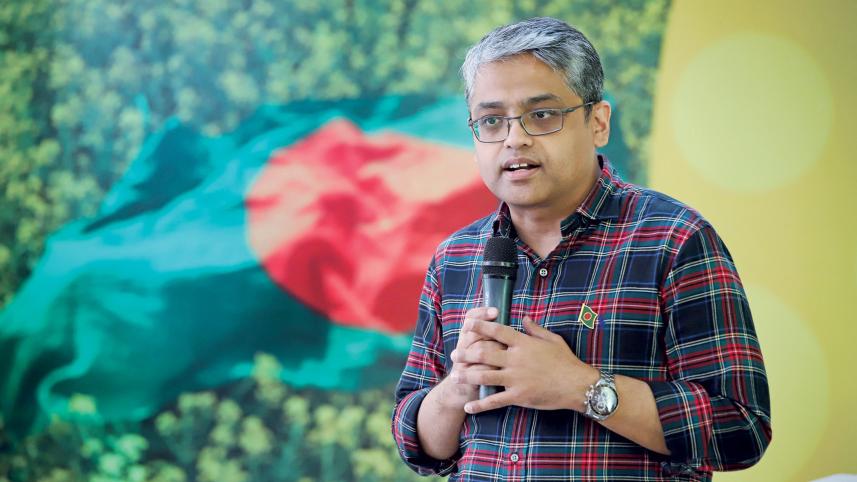 zaved-akhtar.jpg
