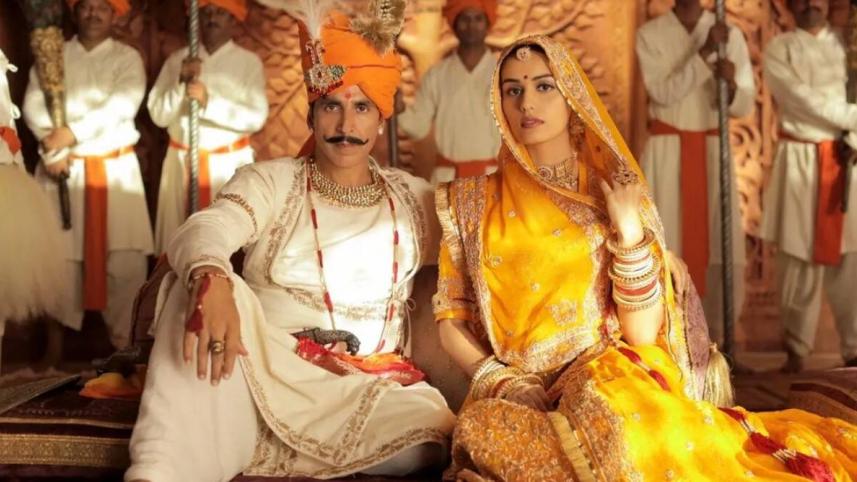 akshay_kumar_and_manushi_chhillar_play_lead_roles_in_samrat_prithviraj._photo_manushi_chhillar_instagram.jpg