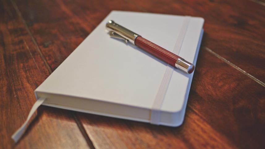 writing-pad-810542.jpg