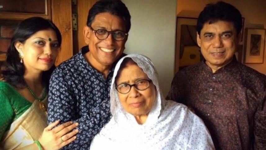 afzal_hossain_mother.jpg