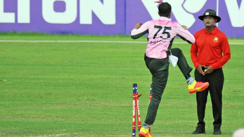 shakib_chron3.jpg