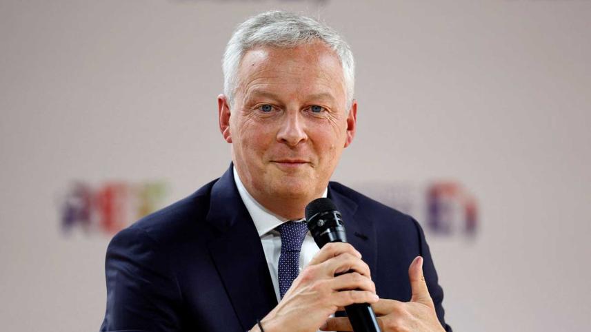 france-is-not-falling.jpg