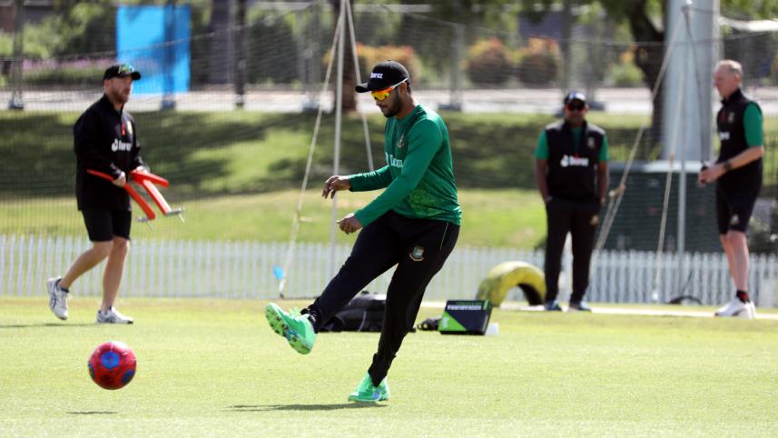 shakib_football.jpg