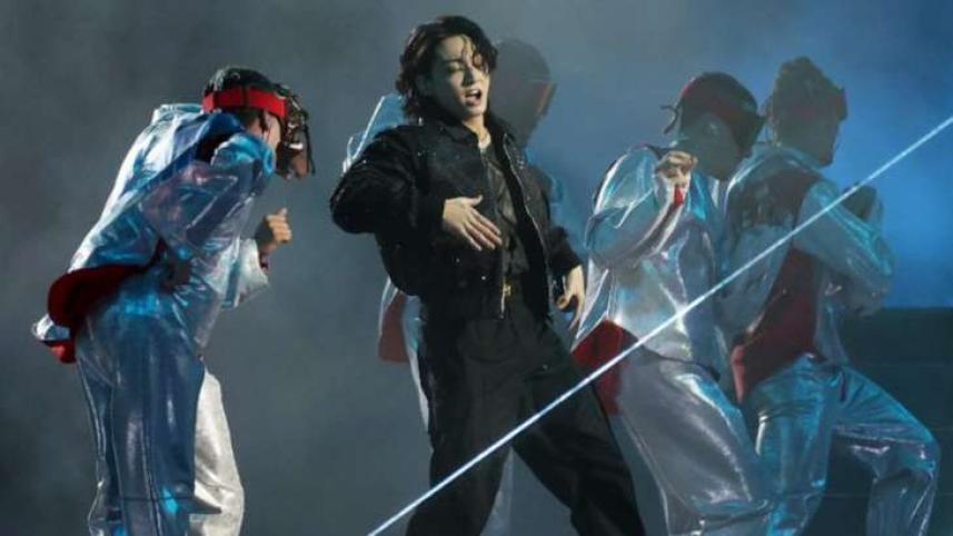 Jungkook performing at FIFA World Cup opening ceremony