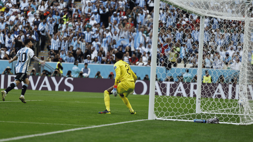 messi-saudi.gif