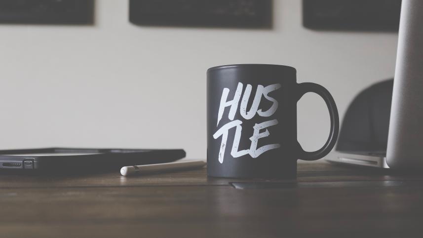 5 side jobs to help you save up during holidays