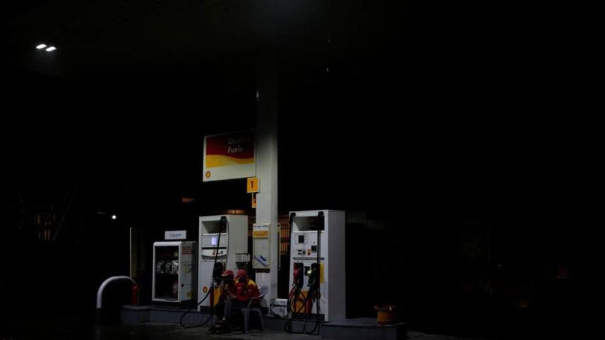 pakistan-lifts-prices.jpg