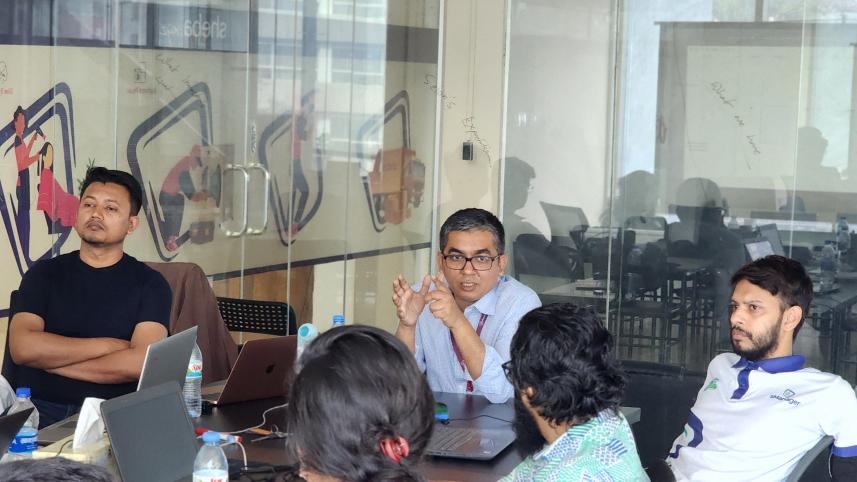 chief_team_meeting_1.jpg