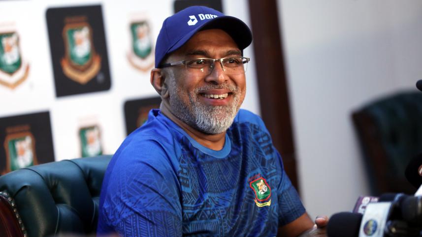 chandika_hathurusingha.jpg