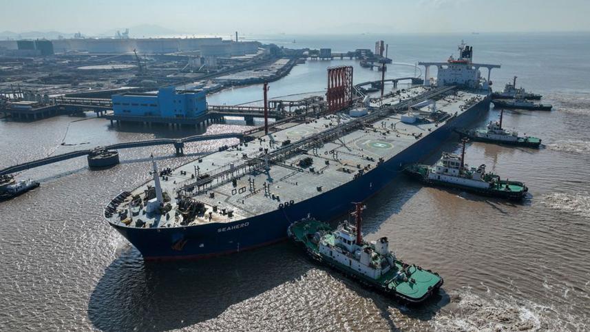 oil-down-on-china-outlook.jpg
