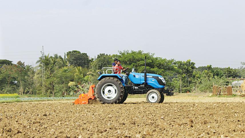 tractor-sales-1.jpg