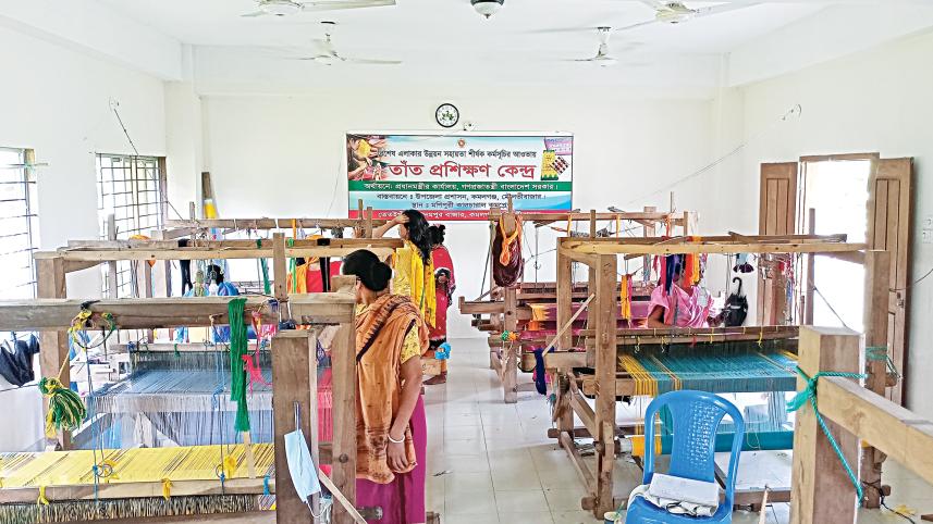 monipuri_sari2.jpg
