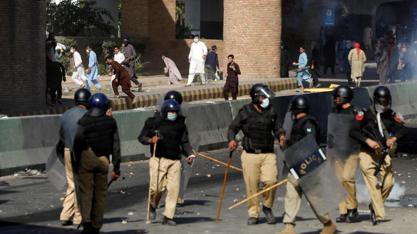 2023-05-10t125625z_236993611_rc2ov0arevm6_rtrmadp_3_pakistan-politics-khan.jpg