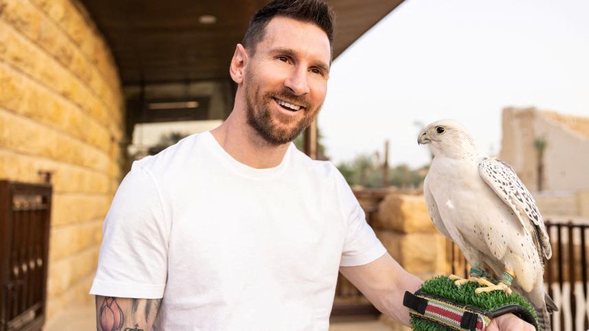 2023-05-03t165555z_826518384_rc2qp0azztm9_rtrmadp_3_soccer-france-psg-messi.jpg