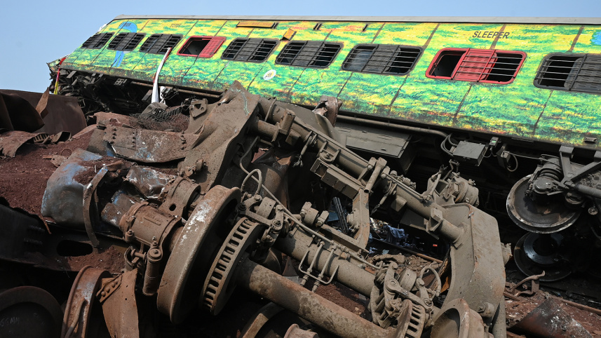 damaged_carriage.jpg
