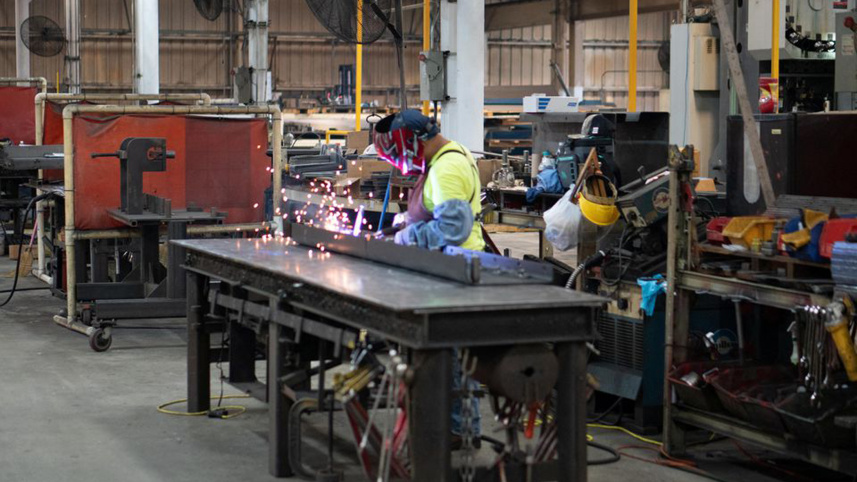 us-factory-orders-rise-.jpg