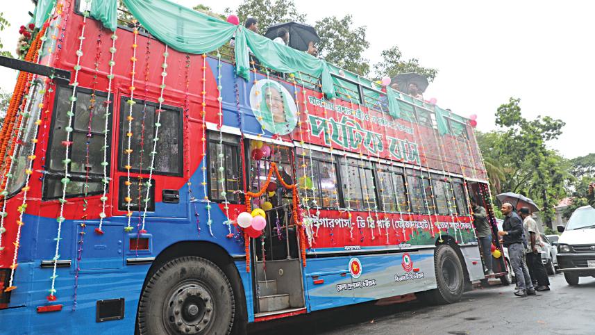 double-decker-bus.jpg
