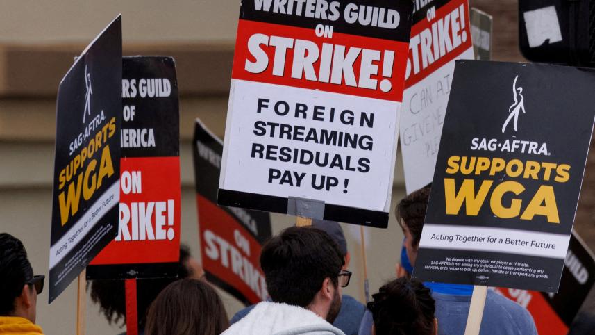 Hollywood writers to resume talks over strike