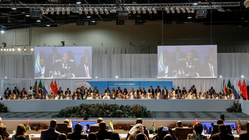 Investors see long wait for enlarged BRICS' economic boon