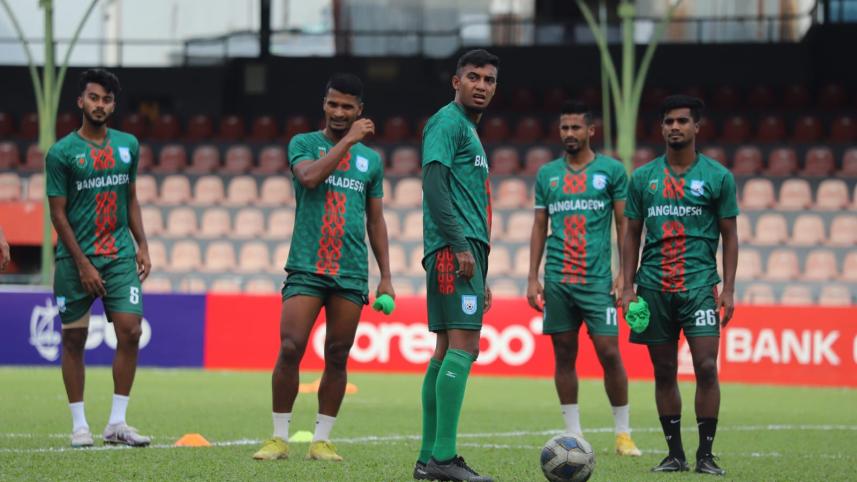 jb_v_maldives.jpg