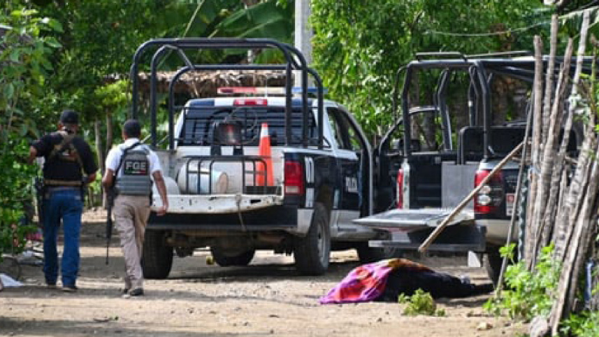 attack-mexico-22-dead.jpg